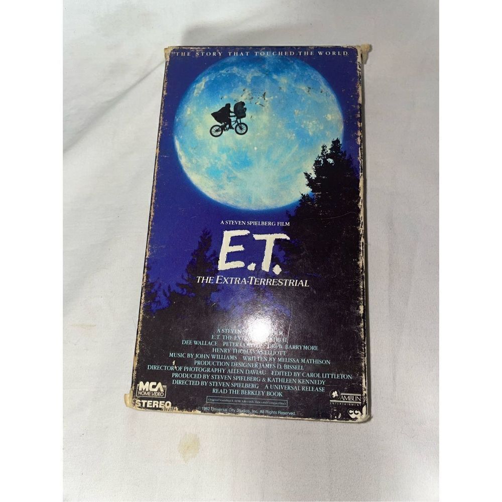 E.T VHS - Picture 1 of 5